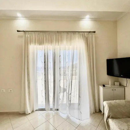 Sunset In - Sea View & Balcony فندق *