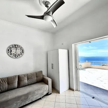 فندق Sunset In - Sea View & Balcony
