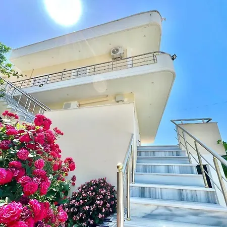 Hotel Sunset In - Sea View & Balcony *