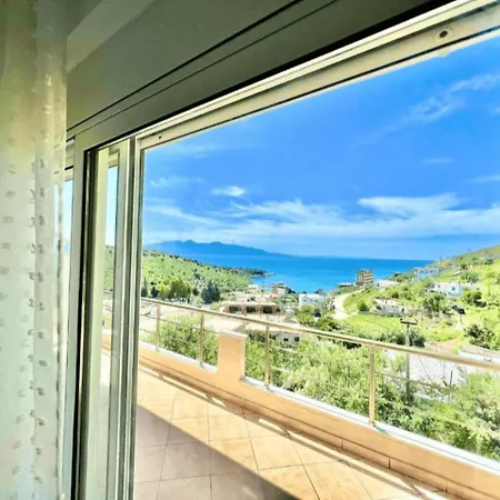 Sunset In - Sea View & Balcony Hotel